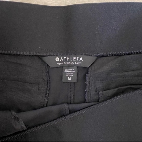 Athleta Venice Pintuck Pants Medium - Picture 2 of 4